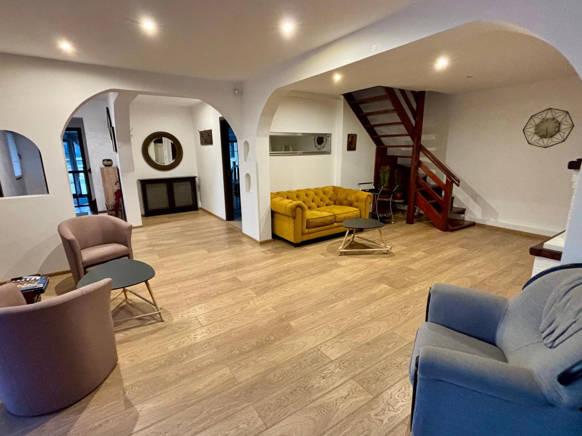 Villa Art Of Harmony Piatra Neamţ Exterior foto
